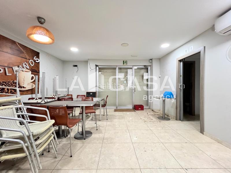Foto f71c24d1-08d3-46ad-8081-7a8398effb0b. Local comercial a Llefià Badalona Foto f71c24d1-08d3-46ad-8081-7a8398effb0b. Local comercial a Llefià Badalona