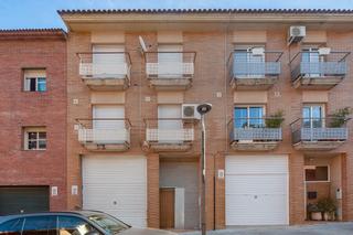 Casa aparellada  C/ de la creu. Solvia inmobiliaria  chalet adosado sant climent de llobregat Casa aparellada  C/ de la creu. Solvia inmobiliaria  chalet adosado sant climent de llobregat