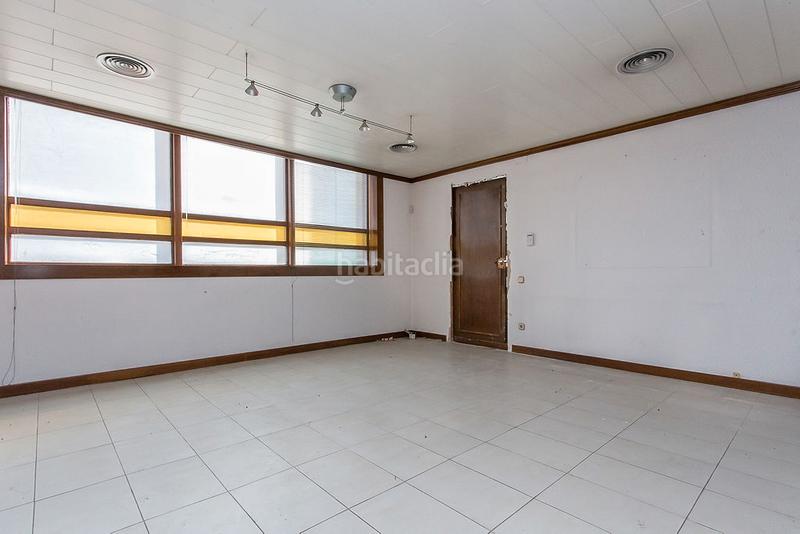 Foto 209e6b7b-1cc7-4803-8fc9-307c73f71836. Locale commerciale in Centre - Passeig i Rodalies Manresa Foto 209e6b7b-1cc7-4803-8fc9-307c73f71836. Locale commerciale in Centre - Passeig i Rodalies Manresa