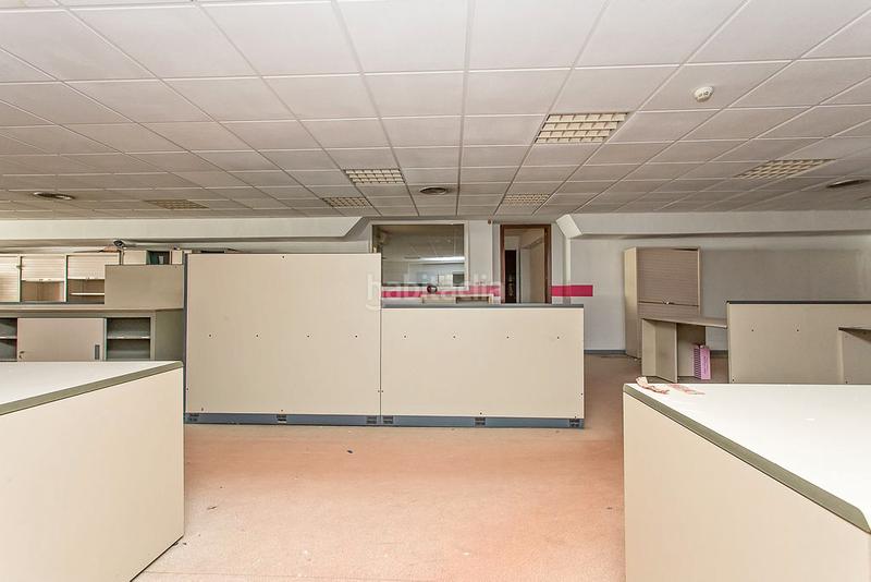 Foto a7dbb5da-aaa1-4ad3-b287-ea81c40e32cf. Locale commerciale in Centre - Passeig i Rodalies Manresa Foto a7dbb5da-aaa1-4ad3-b287-ea81c40e32cf. Locale commerciale in Centre - Passeig i Rodalies Manresa