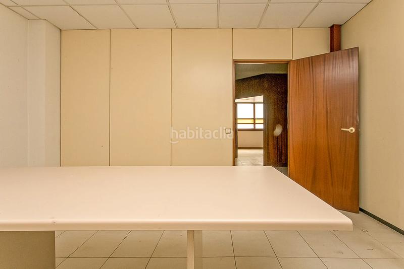 Foto e4ad082b-c36f-4626-829f-a7fd474d37a2. Locale commerciale in Centre - Passeig i Rodalies Manresa Foto e4ad082b-c36f-4626-829f-a7fd474d37a2. Locale commerciale in Centre - Passeig i Rodalies Manresa