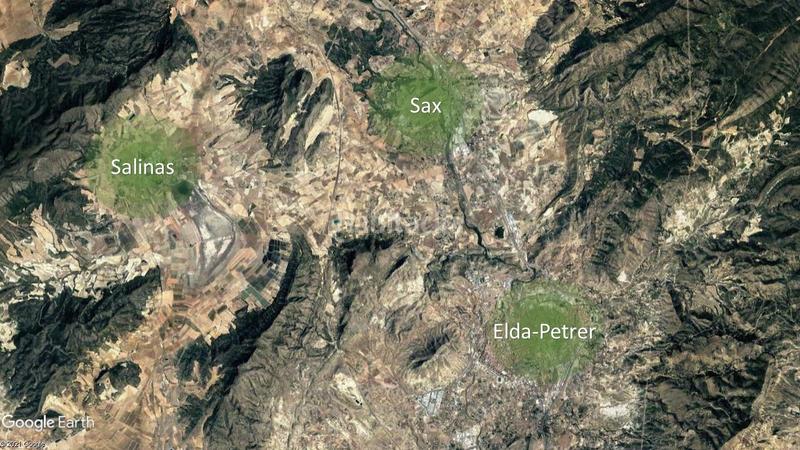 Foto e355b848-6ce4-424e-a70d-f691ae01f92b. Finca rústica a Sax Foto e355b848-6ce4-424e-a70d-f691ae01f92b. Finca rústica a Sax