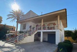 Xalet Cm enmedio. Solvia inmobiliaria chalet independiente puente tocinos Xalet Cm enmedio. Solvia inmobiliaria chalet independiente puente tocinos
