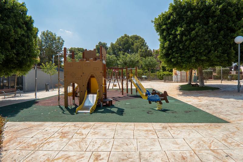 Foto 6ddc9a7a-ec65-47da-8c4f-8ab7e4856699. Chalet solvia inmobiliaria chalet independiente en Molina de Segura Foto 6ddc9a7a-ec65-47da-8c4f-8ab7e4856699. Chalet solvia inmobiliaria chalet independiente en Molina de Segura