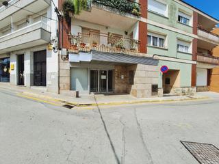 Local Comercial C/ canals. Solvia inmobiliaria locales sant llorenç dhortons Local Comercial C/ canals. Solvia inmobiliaria locales sant llorenç dhortons