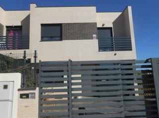 Casa aparellada  C/ zaorejas. Solvia inmobiliaria  chalet adosado cabanillas del campo Casa aparellada  C/ zaorejas. Solvia inmobiliaria  chalet adosado cabanillas del campo