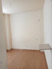 Pis  C/ turia. Solvia inmobiliaria  piso camas Pis  C/ turia. Solvia inmobiliaria  piso camas