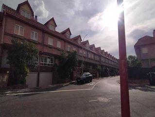 Maison jumelée  C/ río torio. Solvia inmobiliaria  chalet adosado san andrés del rabanedo Maison jumelée  C/ río torio. Solvia inmobiliaria  chalet adosado san andrés del rabanedo