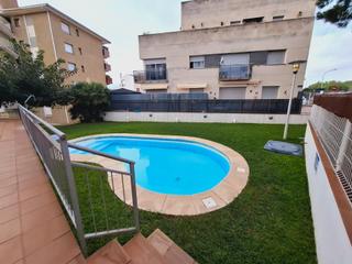Rez-de-chaussée  Calle greco. Planta baja acogedora y moderna en el francàs Rez-de-chaussée  Calle greco. Planta baja acogedora y moderna en el francàs