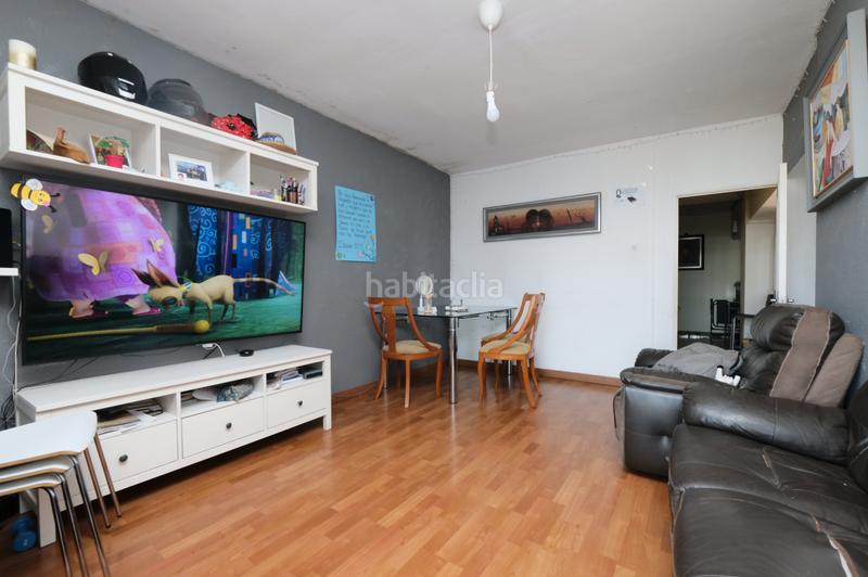 Foto db489301-9a80-44ca-8141-1cc02dabacec. Piso en La Verneda - La Pau Barcelona Foto db489301-9a80-44ca-8141-1cc02dabacec. Piso en La Verneda - La Pau Barcelona