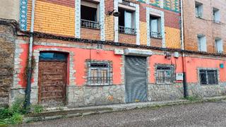 Local Comercial a Al santana 2. Local comercial de 111.63 m construidos en venta en ciaño. son d Local Comercial a Al santana 2. Local comercial de 111.63 m construidos en venta en ciaño. son d