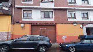 Locale commerciale in Florez estrada 1. Local comercial en venta en la planta baja de un edificio reside Locale commerciale in Florez estrada 1. Local comercial en venta en la planta baja de un edificio reside