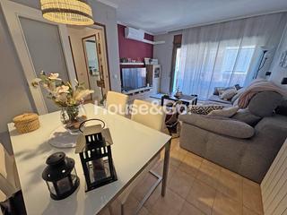 Maison jumelée à Malgrat de Mar. Casa con garaje Maison jumelée à Malgrat de Mar. Casa con garaje