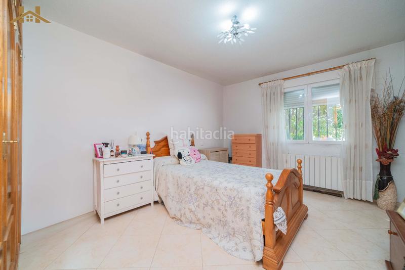 Foto 78a75f19-d59d-4ee0-9509-4ca2d8920e26. Xalet a calle andalucía 13 a Quijorna Foto 78a75f19-d59d-4ee0-9509-4ca2d8920e26. Xalet a calle andalucía 13 a Quijorna