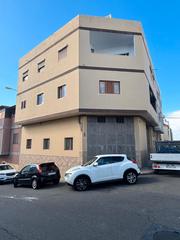 Local Comercial en Calle sinaí 26. Local en esquina, con más de 14 metros de fachada, ofrece una vi Local Comercial en Calle sinaí 26. Local en esquina, con más de 14 metros de fachada, ofrece una vi