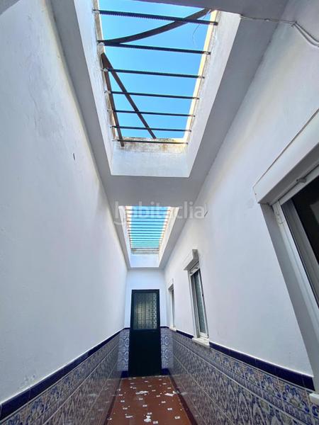Foto e05b494d-c1ea-4e6a-95e6-9438edcc60e4. Casa adossada amb aparcament a Centro Chipiona Foto e05b494d-c1ea-4e6a-95e6-9438edcc60e4. Casa adossada amb aparcament a Centro Chipiona