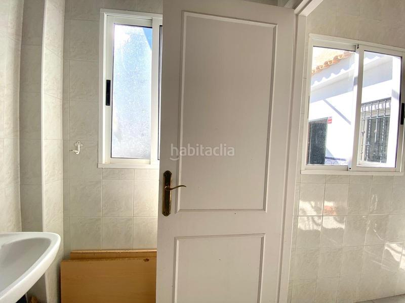 Foto ff298727-d6b9-4d37-a34d-79237f949673. Casa adossada amb aparcament a Centro Chipiona Foto ff298727-d6b9-4d37-a34d-79237f949673. Casa adossada amb aparcament a Centro Chipiona