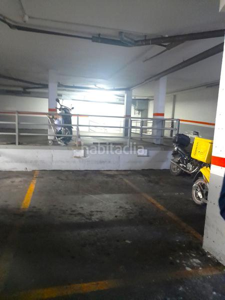 Foto fc24e8de-ed76-488f-aa4c-492ba397a9dd. Aparcament cotxe a Centre Sant Boi de Llobregat Foto fc24e8de-ed76-488f-aa4c-492ba397a9dd. Aparcament cotxe a Centre Sant Boi de Llobregat