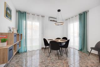 Appartement à El Acequión. Gran apartamento en torrevieja, 3 hab, 2 baños Appartement à El Acequión. Gran apartamento en torrevieja, 3 hab, 2 baños