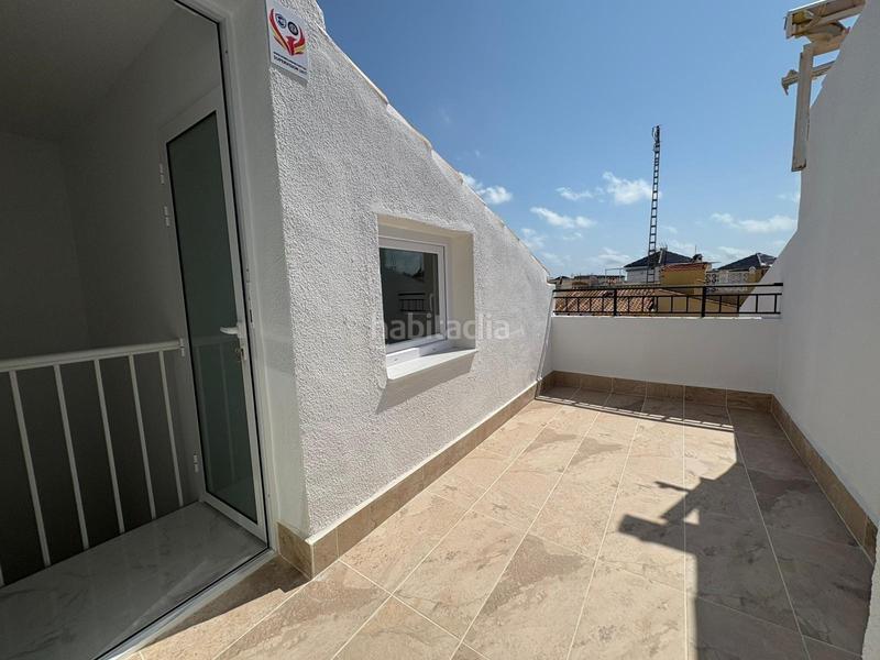 Foto 8ac48b72-068a-4d5b-9c78-dd52551300b3. Maison jumelée dans Centro - Muelle Pesquero Torrevieja Foto 8ac48b72-068a-4d5b-9c78-dd52551300b3. Maison jumelée dans Centro - Muelle Pesquero Torrevieja