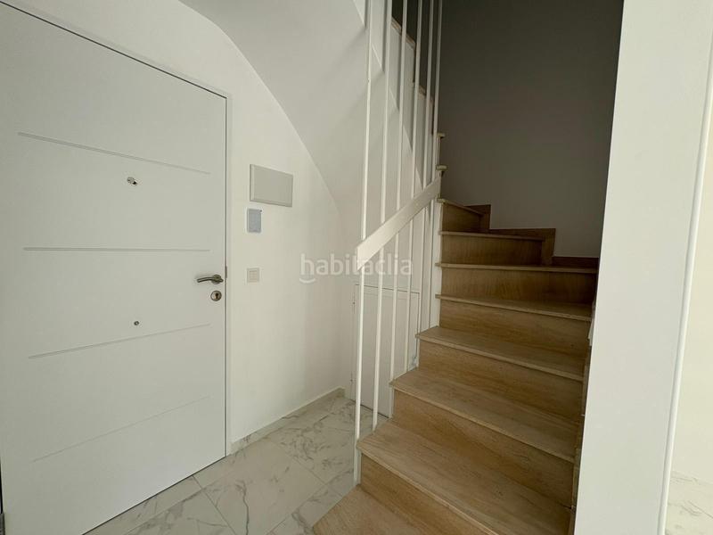 Foto d6c0ad74-b5f6-45b3-a154-0aed3b5ee68e. Maison jumelée dans Centro - Muelle Pesquero Torrevieja Foto d6c0ad74-b5f6-45b3-a154-0aed3b5ee68e. Maison jumelée dans Centro - Muelle Pesquero Torrevieja