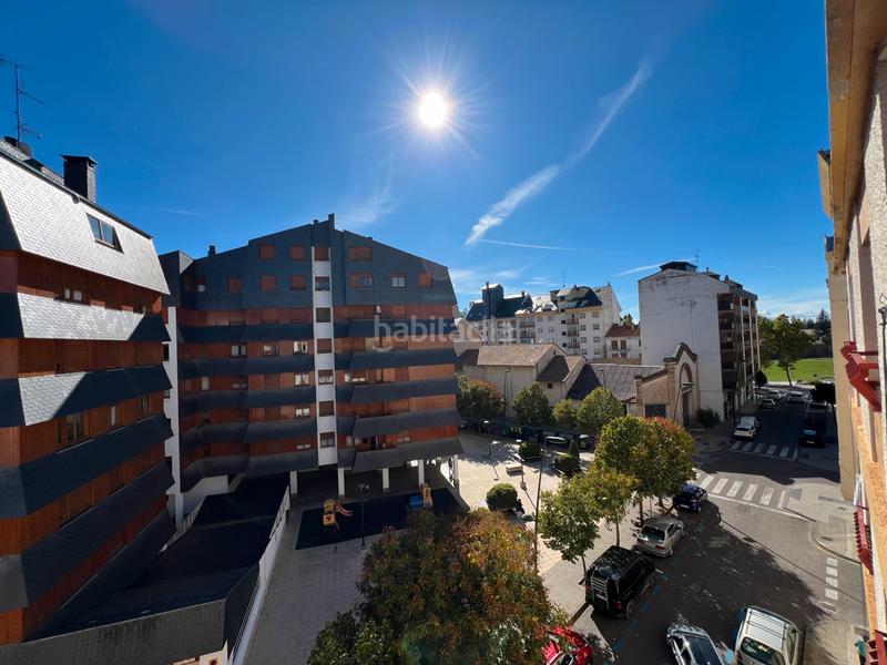 Foto d359858d-a564-4875-9515-1ffc3f681c9c. Attico in calle huesca 13 in Centro - Llano Samper Jaca Foto d359858d-a564-4875-9515-1ffc3f681c9c. Attico in calle huesca 13 in Centro - Llano Samper Jaca