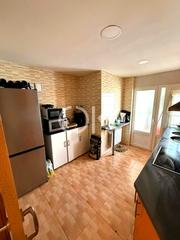 Lloguer Pis  Alcalde francisco lomo. Piso amueblado en alquiler en coriacáceres Lloguer Pis  Alcalde francisco lomo. Piso amueblado en alquiler en coriacáceres