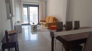 Piccolo appartamento  Calle port. Piso a escasos metros del puerto deportivo. Piccolo appartamento  Calle port. Piso a escasos metros del puerto deportivo.