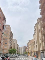 Etagenwohnung  Calle greco 5. Venta de piso junto a los ovalle. 4 dormitorios, 2 baños. Etagenwohnung  Calle greco 5. Venta de piso junto a los ovalle. 4 dormitorios, 2 baños.