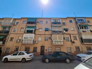 Etagenwohnung in Calle de albares de la ribera 4 Etagenwohnung in Calle de albares de la ribera 4