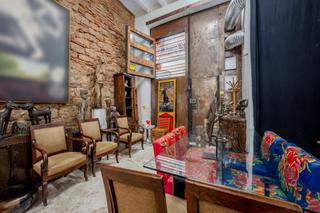 Planta baixa  Calle dels còdols. Dúplex en planta baja con entrada independiente y techos altos Planta baixa  Calle dels còdols. Dúplex en planta baja con entrada independiente y techos altos