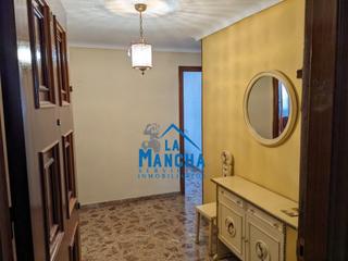 Pis  Avenida ramon y cajal. Inmobiliaria la mancha vende piso en industria de albacete Pis  Avenida ramon y cajal. Inmobiliaria la mancha vende piso en industria de albacete