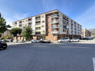 Alquiler Local Comercial en Carrer miquel coll i alentorn (de), 11. Diseñalo a tu gusto Alquiler Local Comercial en Carrer miquel coll i alentorn (de), 11. Diseñalo a tu gusto
