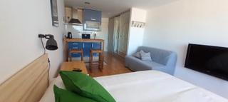 Estudi a Calle hermanos álvarez quintero 1. Estudio listo para entrar a vivir en la cala del moral Estudi a Calle hermanos álvarez quintero 1. Estudio listo para entrar a vivir en la cala del moral
