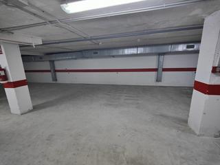 Aparcament cotxe a Avenida valencia 25. Plazas de parking en pego Aparcament cotxe a Avenida valencia 25. Plazas de parking en pego