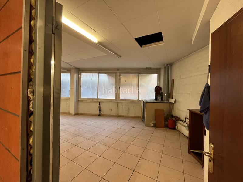 Foto 080752a6-532e-4eaf-8852-6a6e953c7f28. Locale commerciale in de sant blai 2 in Font dels Capellans - Sagrada Familia Manresa Foto 080752a6-532e-4eaf-8852-6a6e953c7f28. Locale commerciale in de sant blai 2 in Font dels Capellans - Sagrada Familia Manresa