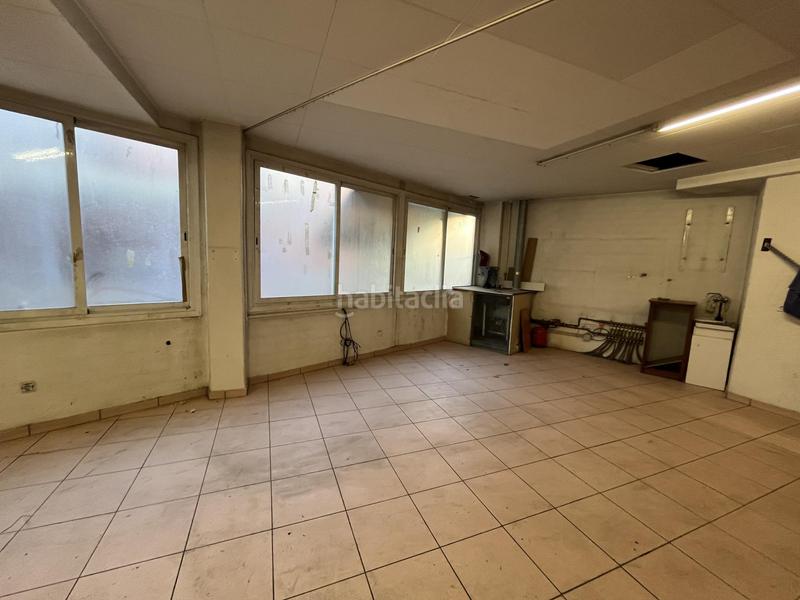 Foto dc4daeca-1148-43ba-8ae3-376871c1b227. Locale commerciale in de sant blai 2 in Font dels Capellans - Sagrada Familia Manresa Foto dc4daeca-1148-43ba-8ae3-376871c1b227. Locale commerciale in de sant blai 2 in Font dels Capellans - Sagrada Familia Manresa