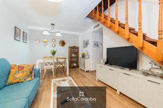Zweistöckige Wohnung in Casco Histórico  - Ribera - San Basilio. Duplex juderia. pocos vecinos, mucha tranquilidad. calidades de Zweistöckige Wohnung in Casco Histórico  - Ribera - San Basilio. Duplex juderia. pocos vecinos, mucha tranquilidad. calidades de