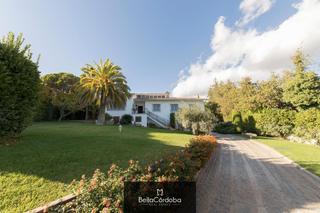 Xalet a El Brillante -El Naranjo - El Tablero. Exclusivo chalet en zona alta del brillante. Xalet a El Brillante -El Naranjo - El Tablero. Exclusivo chalet en zona alta del brillante.