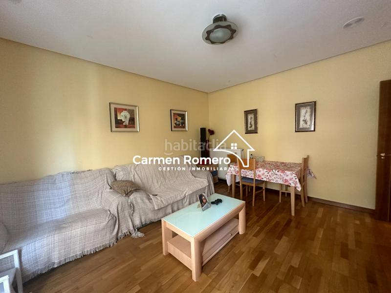 Foto cf33499f-d3c2-41d7-b95f-62125336d9b2. Piso  en buen estado jt.o m auxiliadora. en Garrido Sur Salamanca Foto cf33499f-d3c2-41d7-b95f-62125336d9b2. Piso  en buen estado jt.o m auxiliadora. en Garrido Sur Salamanca