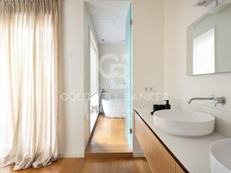 Foto e21a0d5b-9313-414e-ac8d-c574c11e671f. Dachwohnung mit pool in Dreta de l´Eixample Barcelona Foto e21a0d5b-9313-414e-ac8d-c574c11e671f. Dachwohnung mit pool in Dreta de l´Eixample Barcelona