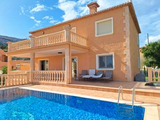 House in Canuta House in Canuta