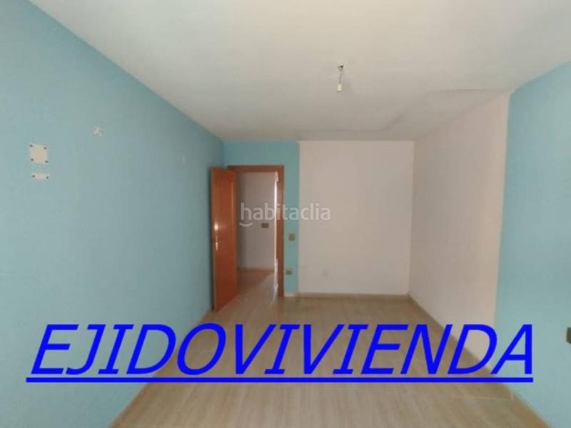 Foto e72eb16c-ea4e-418e-80f3-99fa3aab9393. Àtic amb aparcament a Ejido Sur Ejido (El) Foto e72eb16c-ea4e-418e-80f3-99fa3aab9393. Àtic amb aparcament a Ejido Sur Ejido (El)