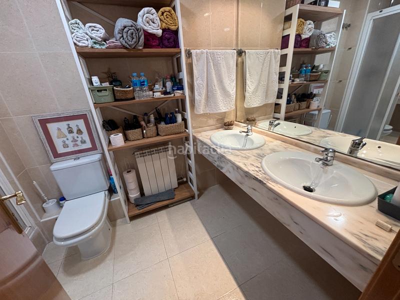 Foto 96b9321c-b317-4c6f-9d87-d30cc13c0380. Casa a schiera con riscaldamento parcheggio in Pardinyes Lleida Foto 96b9321c-b317-4c6f-9d87-d30cc13c0380. Casa a schiera con riscaldamento parcheggio in Pardinyes Lleida