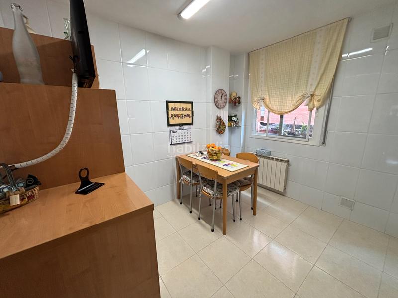 Foto f32e0c28-7412-4d2d-8fb9-b4b25ad8a44e. Casa a schiera con riscaldamento parcheggio in Pardinyes Lleida Foto f32e0c28-7412-4d2d-8fb9-b4b25ad8a44e. Casa a schiera con riscaldamento parcheggio in Pardinyes Lleida