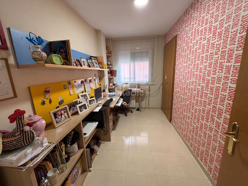 Foto 4271553b-7a69-4214-a244-f0448a23fcd3. Semi detached house with heating parking in Pardinyes Lleida Foto 4271553b-7a69-4214-a244-f0448a23fcd3. Semi detached house with heating parking in Pardinyes Lleida