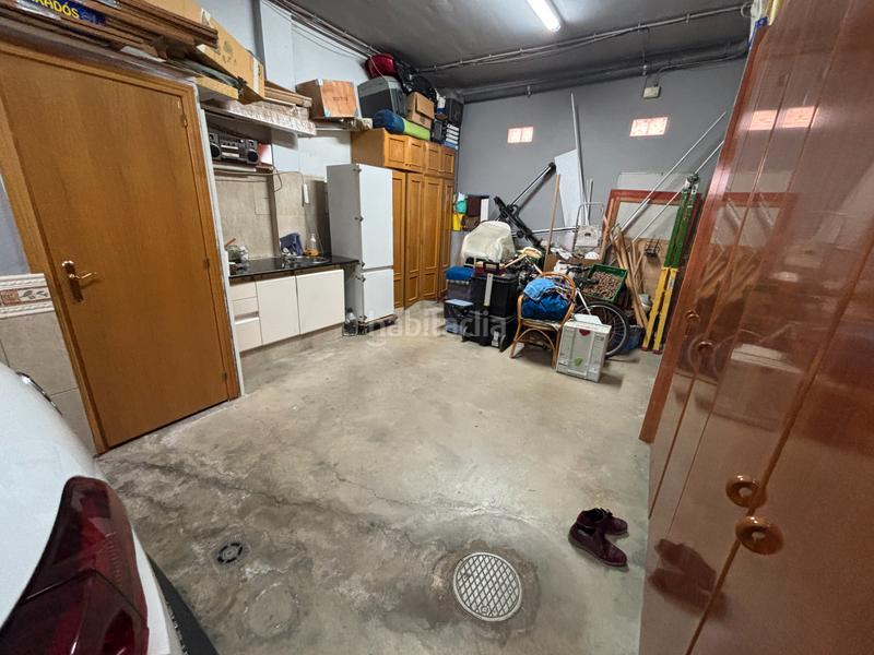 Foto e6723f4d-aec1-4d2b-bd91-2d7c9d84c059. Semi detached house with heating parking in Pardinyes Lleida Foto e6723f4d-aec1-4d2b-bd91-2d7c9d84c059. Semi detached house with heating parking in Pardinyes Lleida