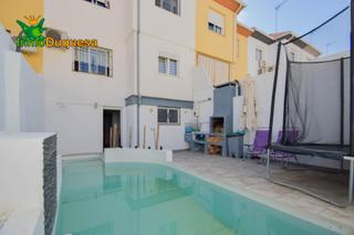 Maison jumelée à Belicena. Casa adosada con piscina propia y amueblada. lista para entrar a Maison jumelée à Belicena. Casa adosada con piscina propia y amueblada. lista para entrar a