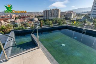 Piso en Campus de la Salud. Piso en campus de la salud con plaza de aparcamiento y piscina c Piso en Campus de la Salud. Piso en campus de la salud con plaza de aparcamiento y piscina c