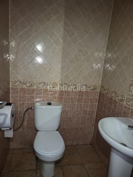 Foto aef9dc27-2d88-4bd1-bf12-9083f0b806d4. Local comercial a Peñamefecit - Avda Barcelona Jaén Foto aef9dc27-2d88-4bd1-bf12-9083f0b806d4. Local comercial a Peñamefecit - Avda Barcelona Jaén